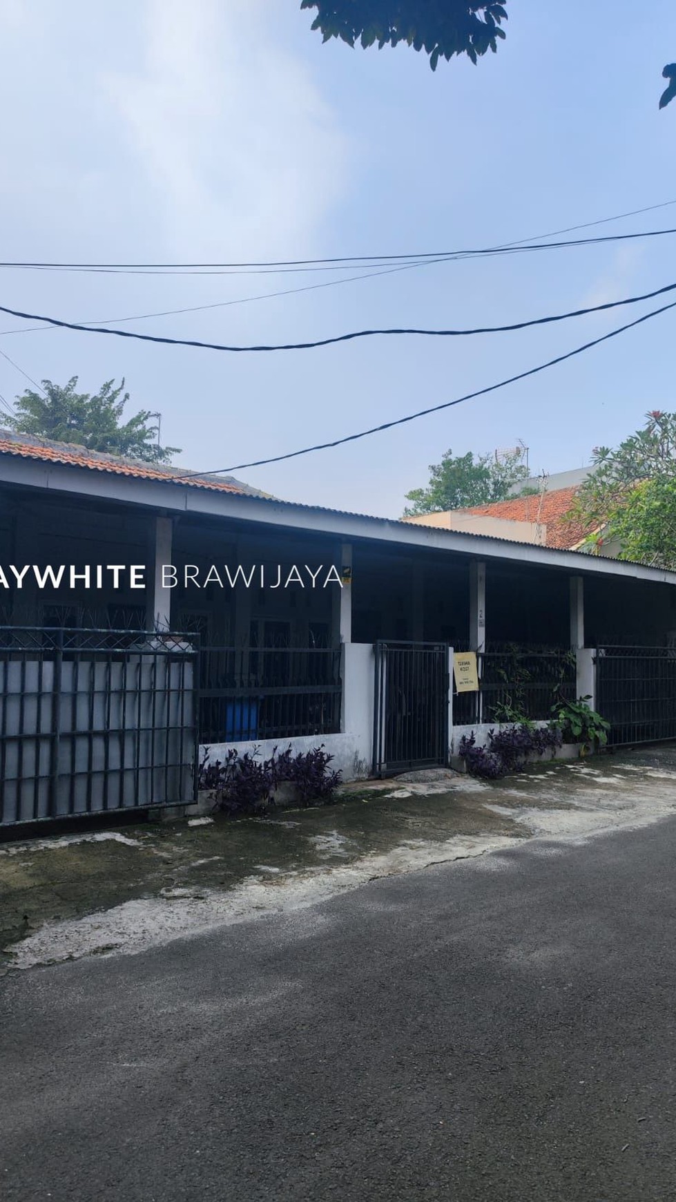 Rumah Hitung Tanah Lingkungan Tenang Area Kebayoran Baru