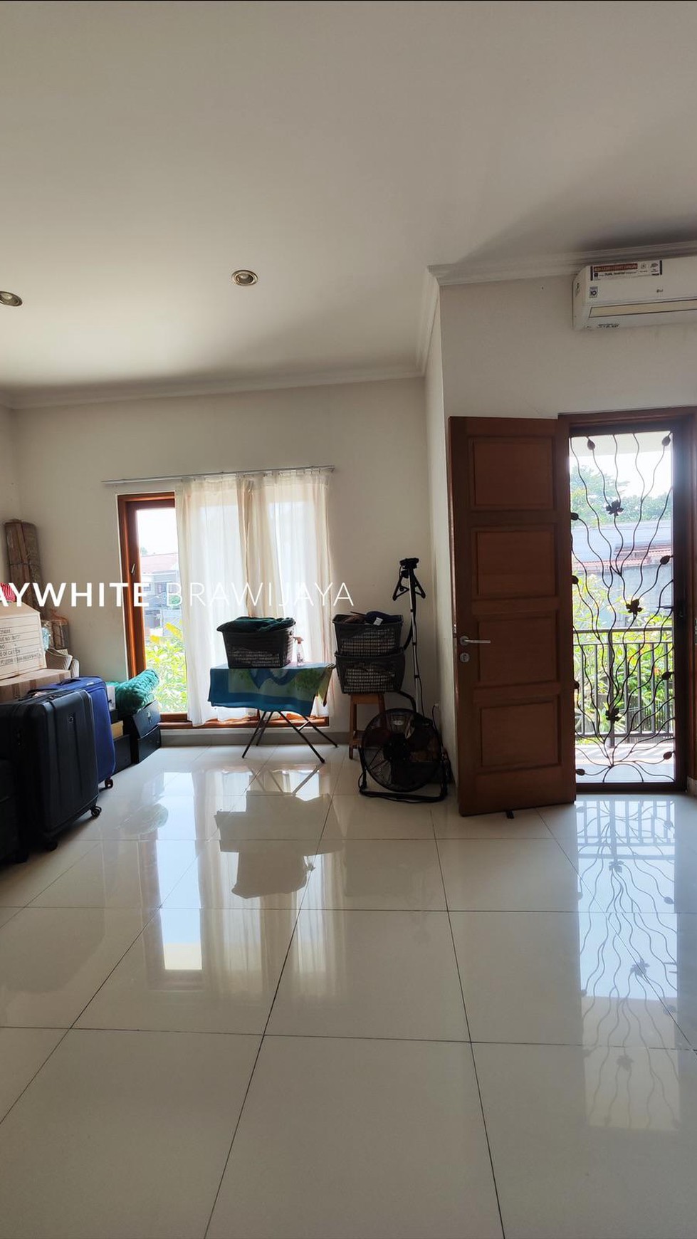 Rumah Siap Huni Lokasi Strategis Area Lebak Bulus