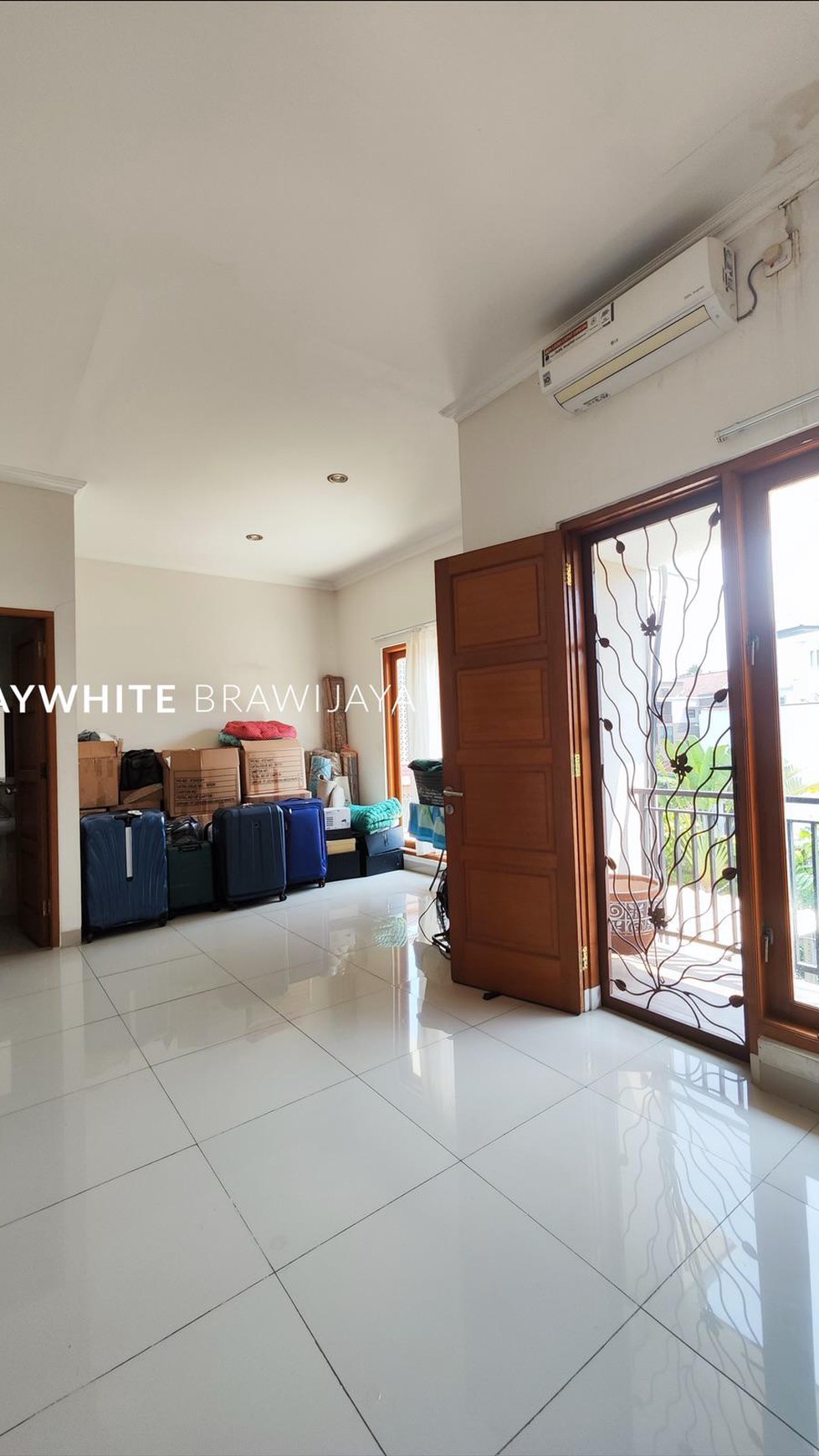Rumah Siap Huni Lokasi Strategis Area Lebak Bulus