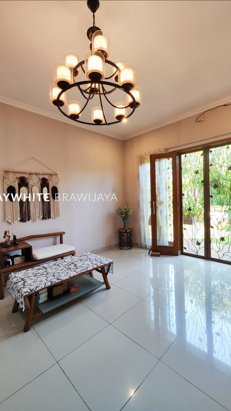 Rumah Siap Huni Lokasi Strategis Area Lebak Bulus