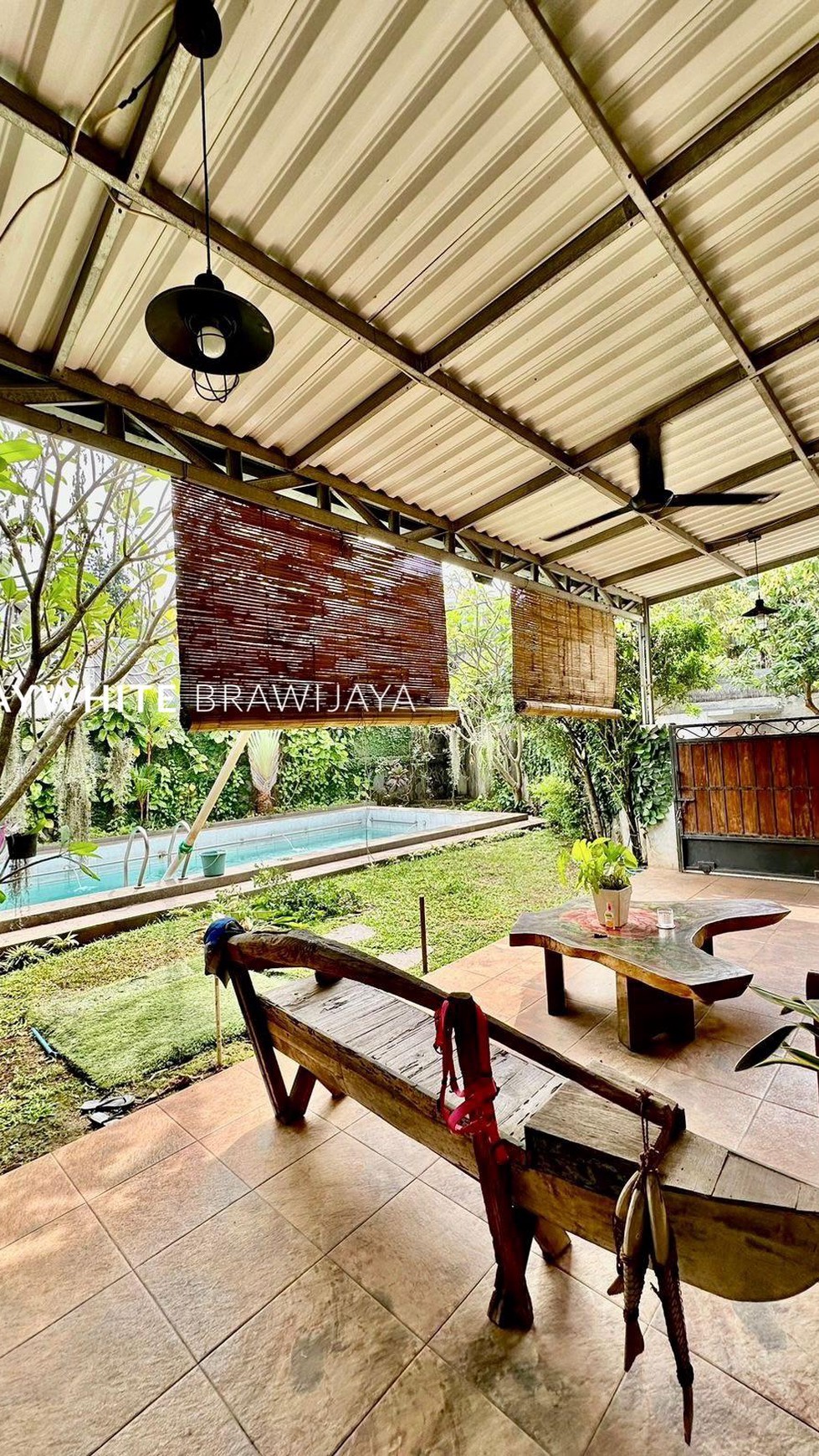 Rumah Siap Huni Lokasi Strategis Area Lebak Bulus