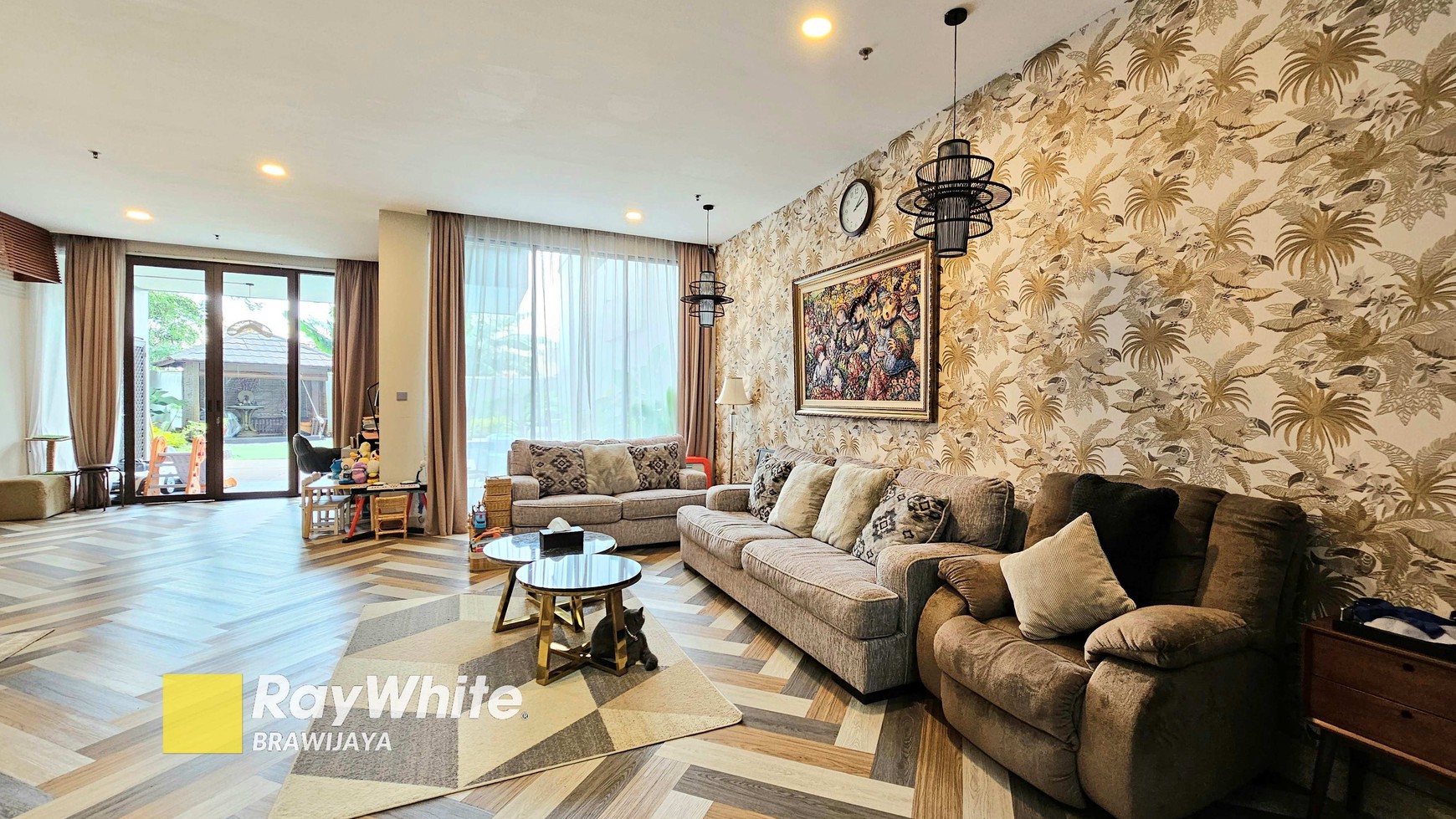 Essence Darmawangsa Townhouse, Kebayoran Baru, Jakarta Selatan, hanya 500 meter ke Mal Kemang Village