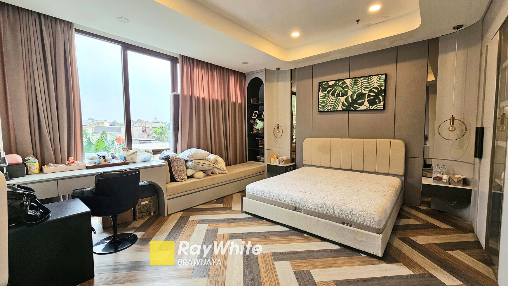 Essence Darmawangsa Townhouse, Kebayoran Baru, Jakarta Selatan, hanya 500 meter ke Mal Kemang Village