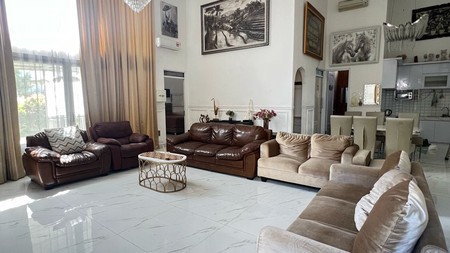 Rumah Siap Huni, posisi Hoek dan Full Furnished di Metland Transyogi, Cileungsi