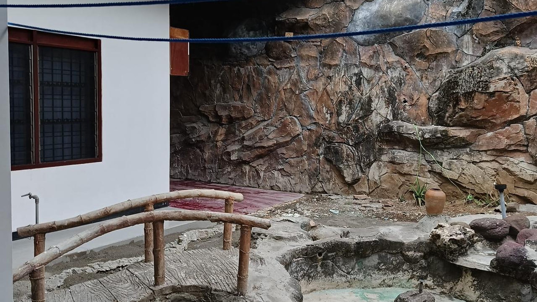 rumah darmo permai, 1.5 lt siap huni dekat Pakuwon mal