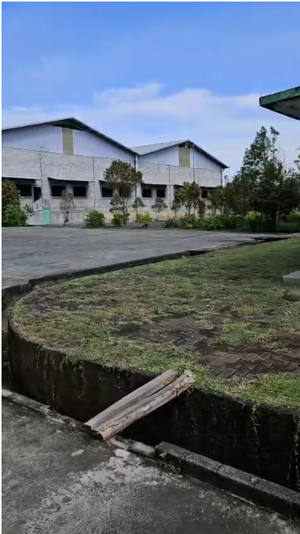 Pabrik dan Tanah siap pakai ,Lokasi dekat Tol Harga Nego di Batang Semarang