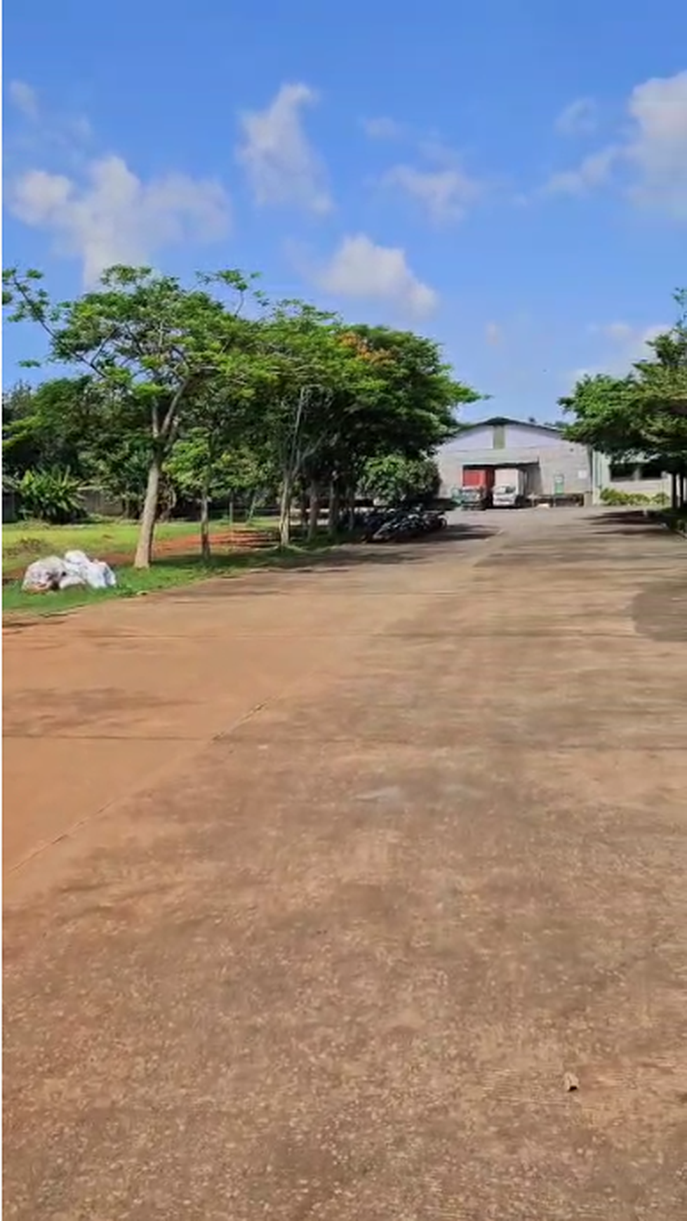 Pabrik dan Tanah siap pakai ,Lokasi dekat Tol Harga Nego di Batang Semarang