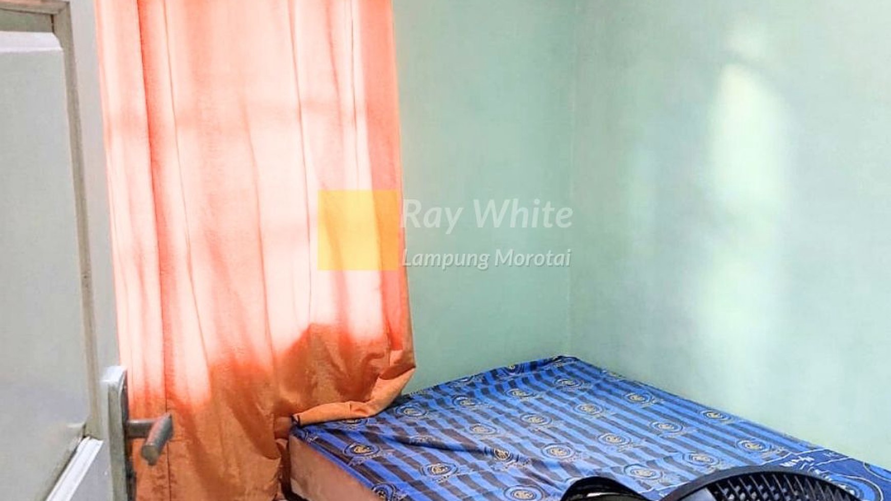 Rumah Furnished Dekat MBK