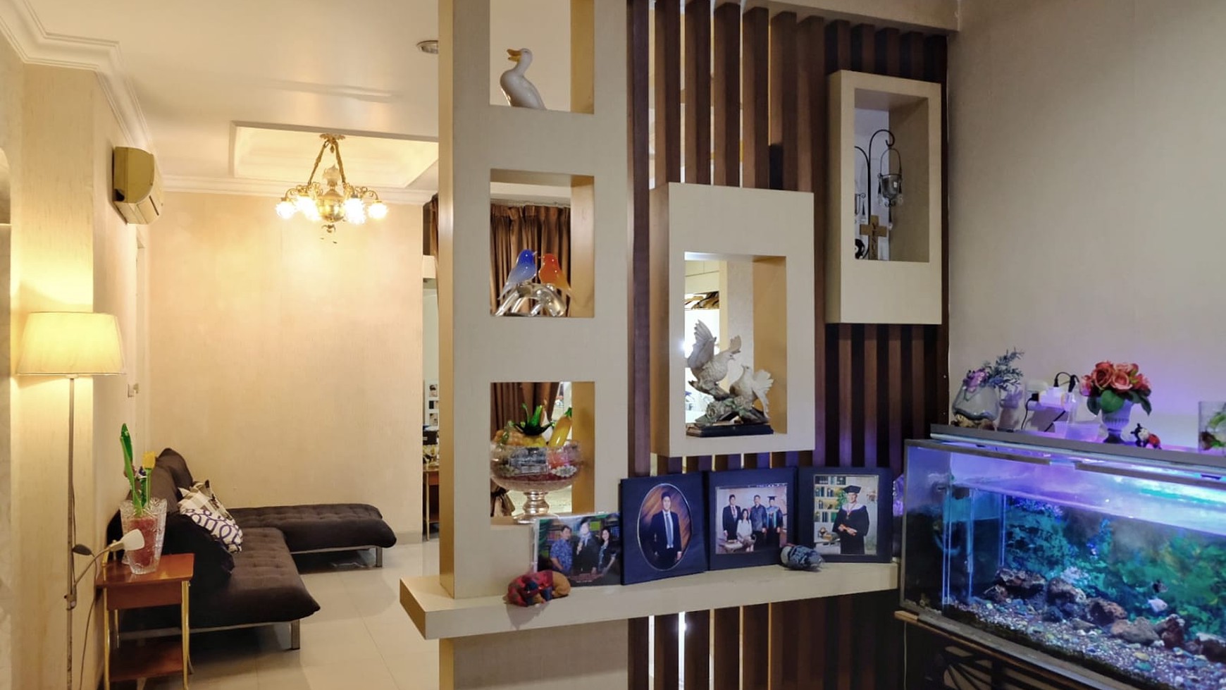 Rumah 3 lantai baru Renovasi siap huni lokasi Ok di Janur Elok Kelapa Gading
