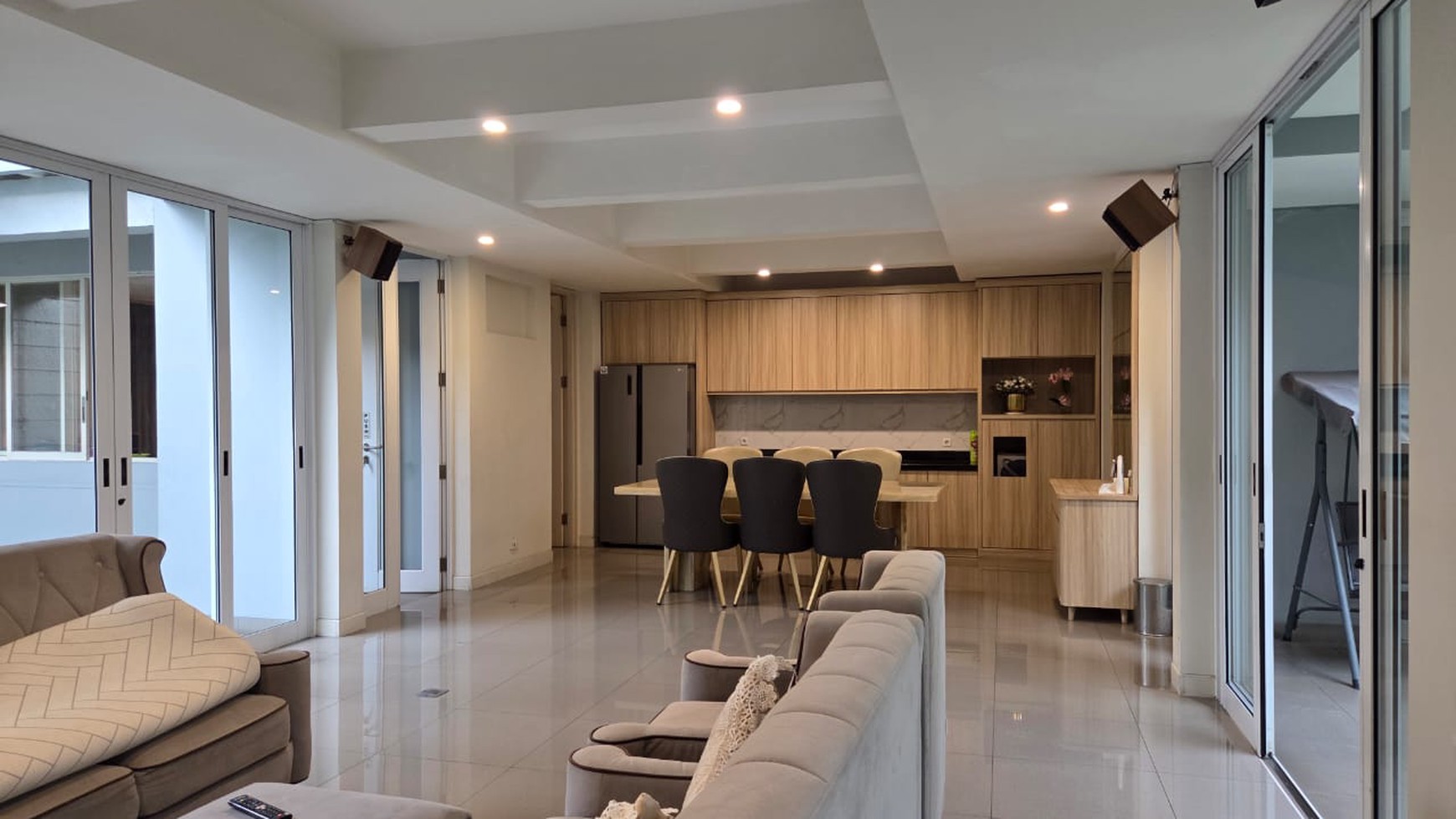 Rumah mewah siap huni di Bintaro Jaya