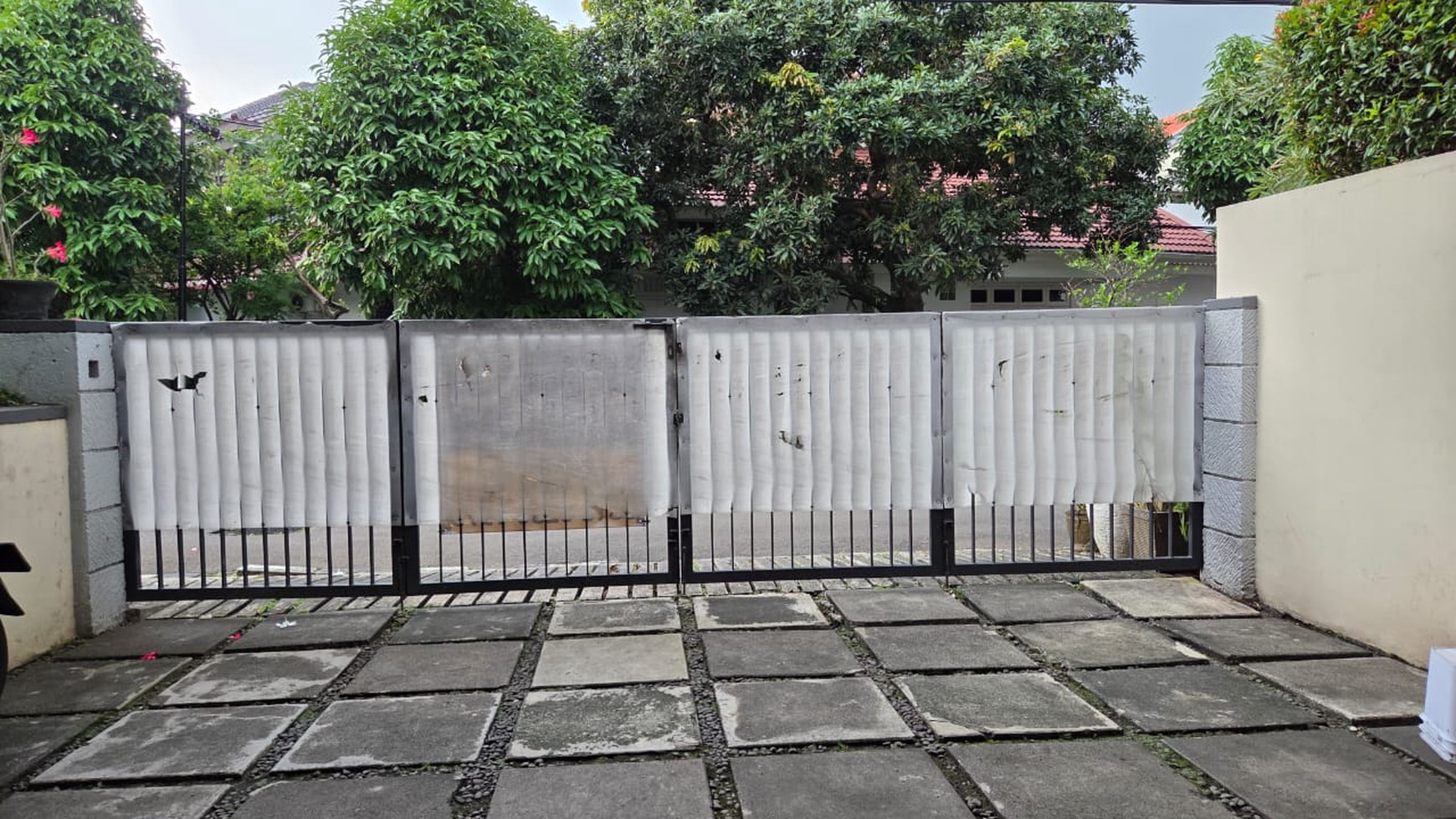 Rumah mewah siap huni di Bintaro Jaya