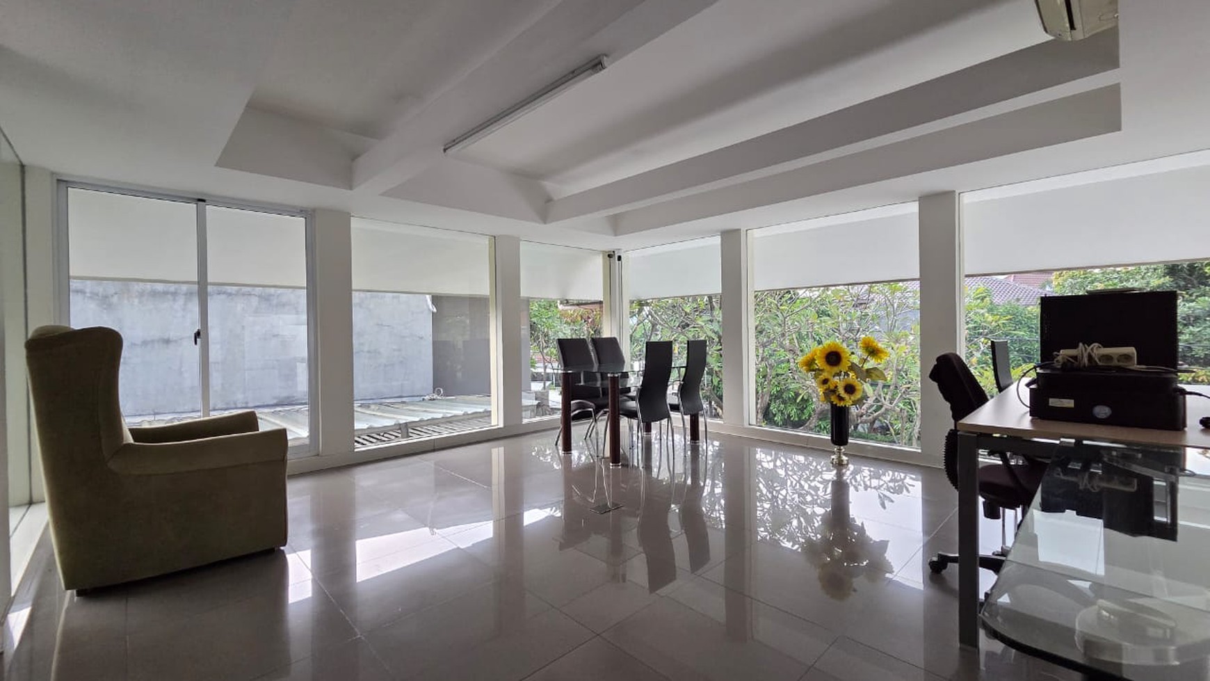 Rumah mewah siap huni di Bintaro Jaya