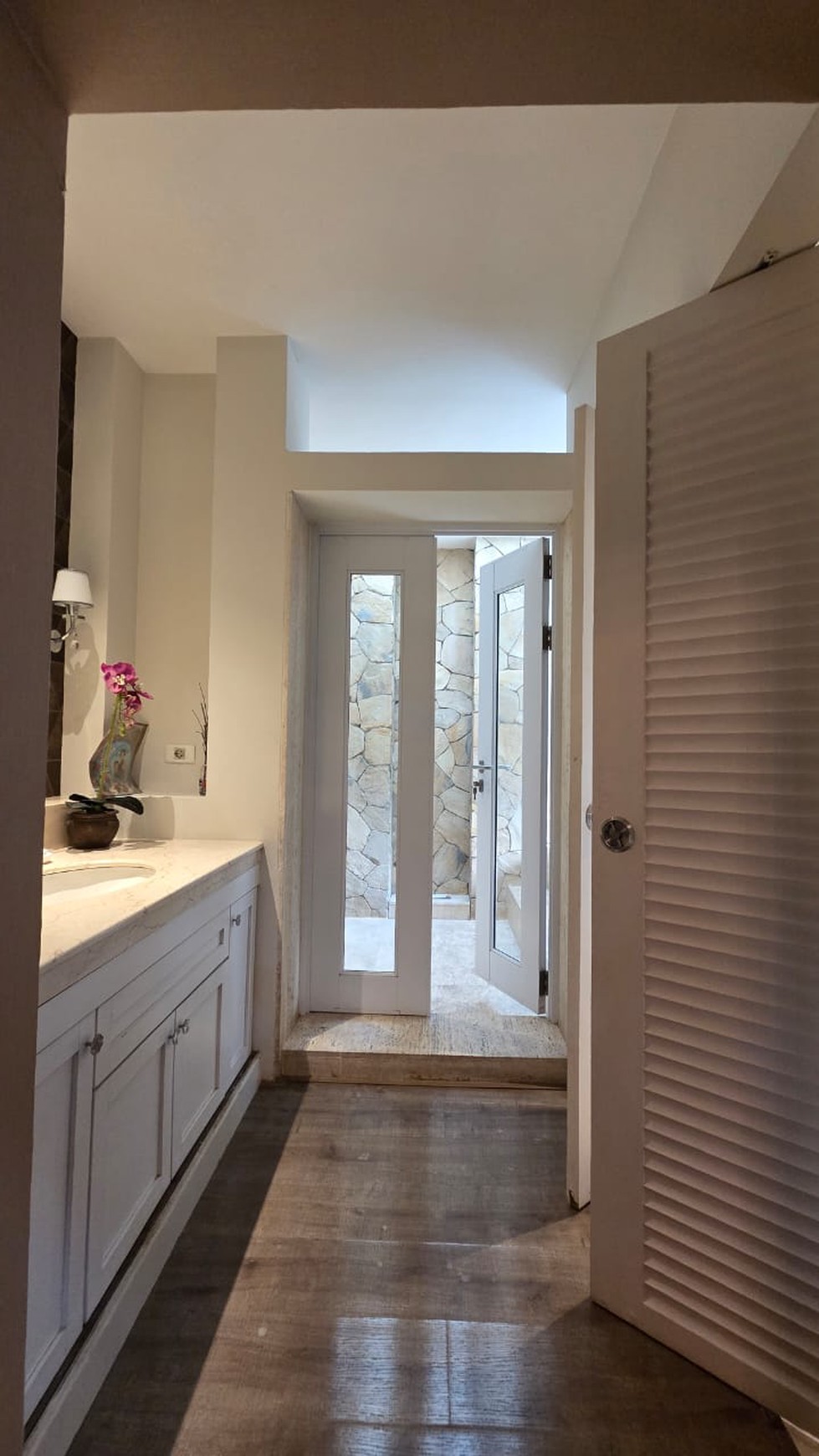 Rumah mewah siap huni di Bintaro Jaya