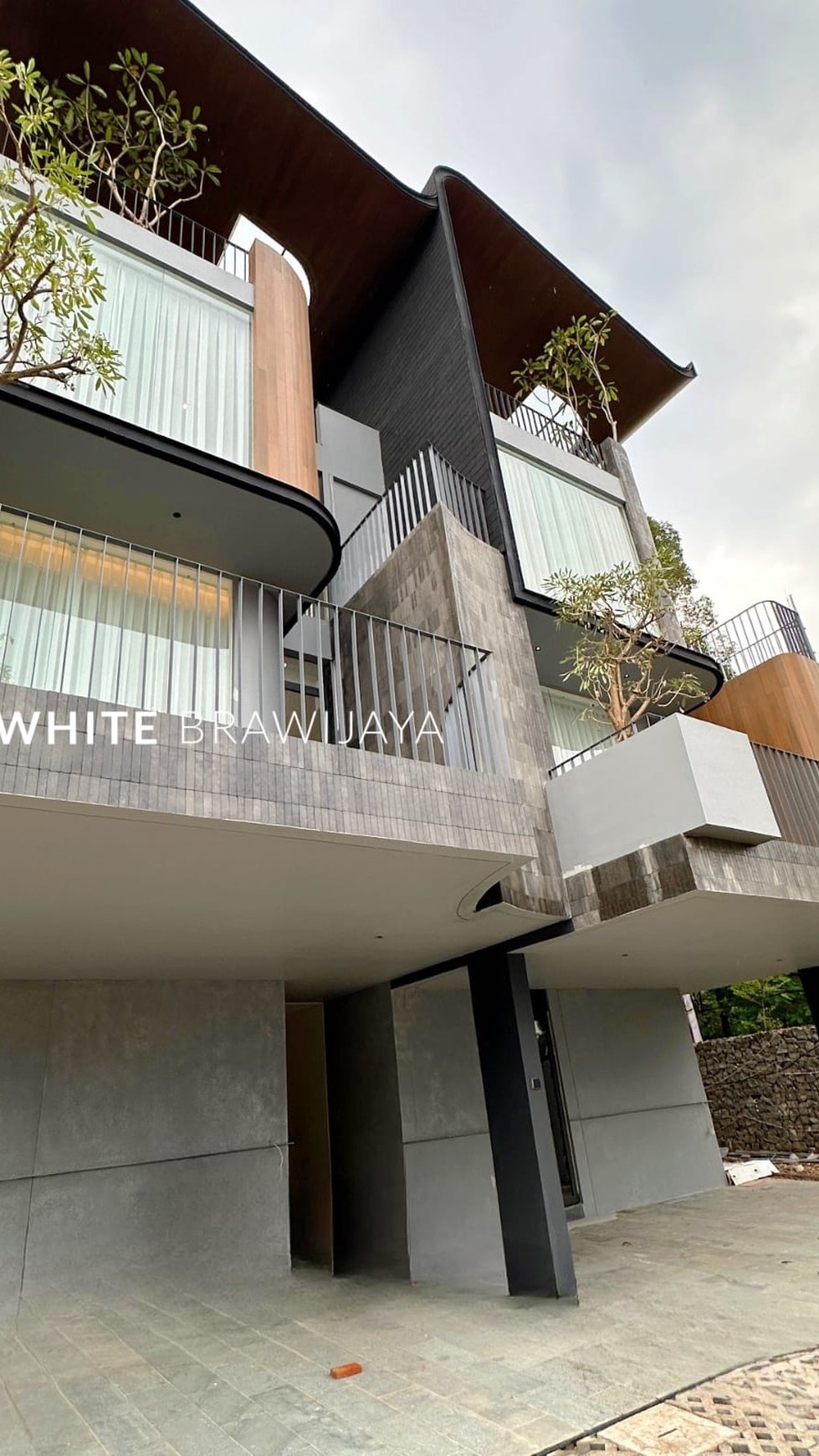Brand New Townhouse Modern Area Kemang Utara