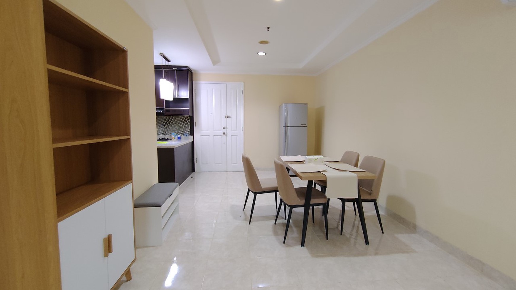 Apartemen French Walk Twr Paris Garden, Kelapa Gading