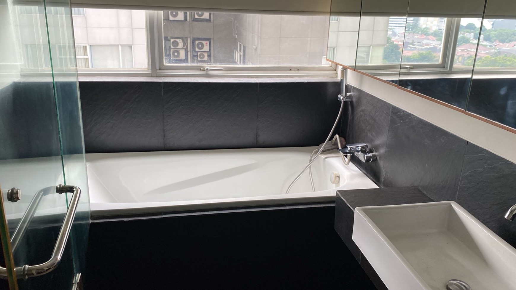 For Sale Apartement 3 beds Newly Renovated at 1 Park Residence Kebayoran Baru
