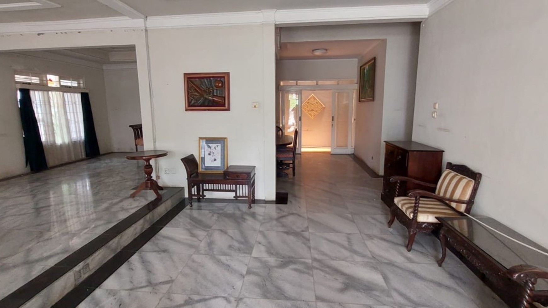 Rumah Hoek Pulomas, Kayu Putih