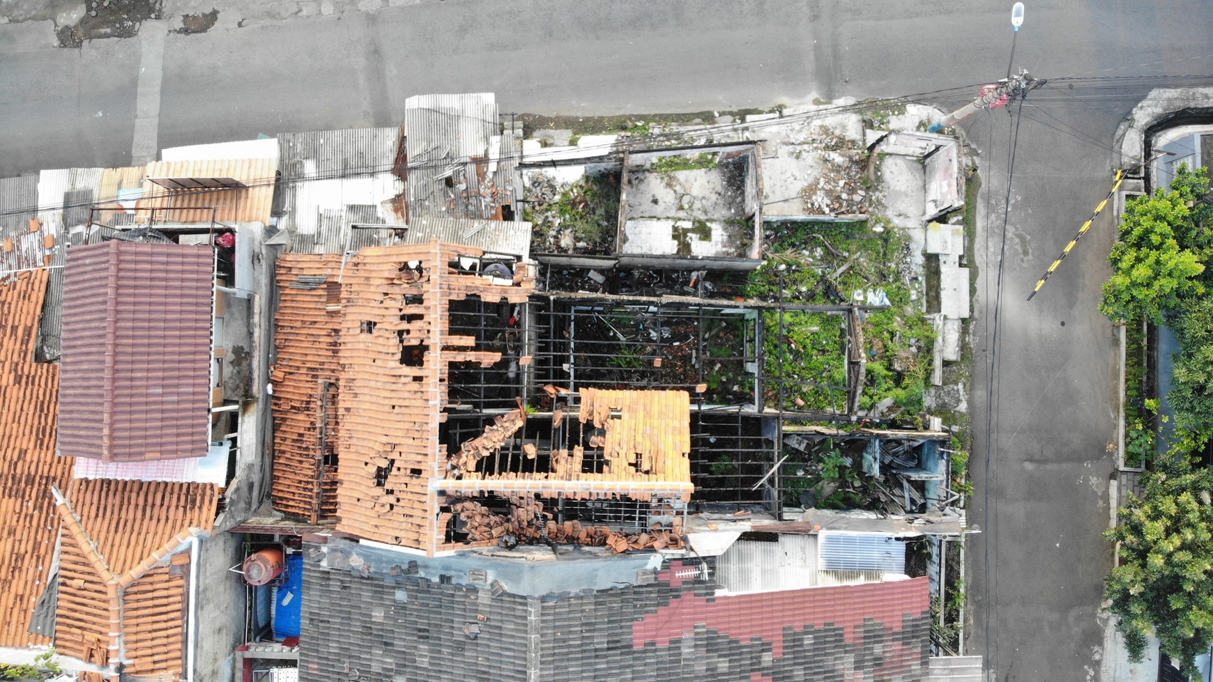 Dijual Rumah Hitung Tanah di Lebak Bulus, Jakarta Selatan