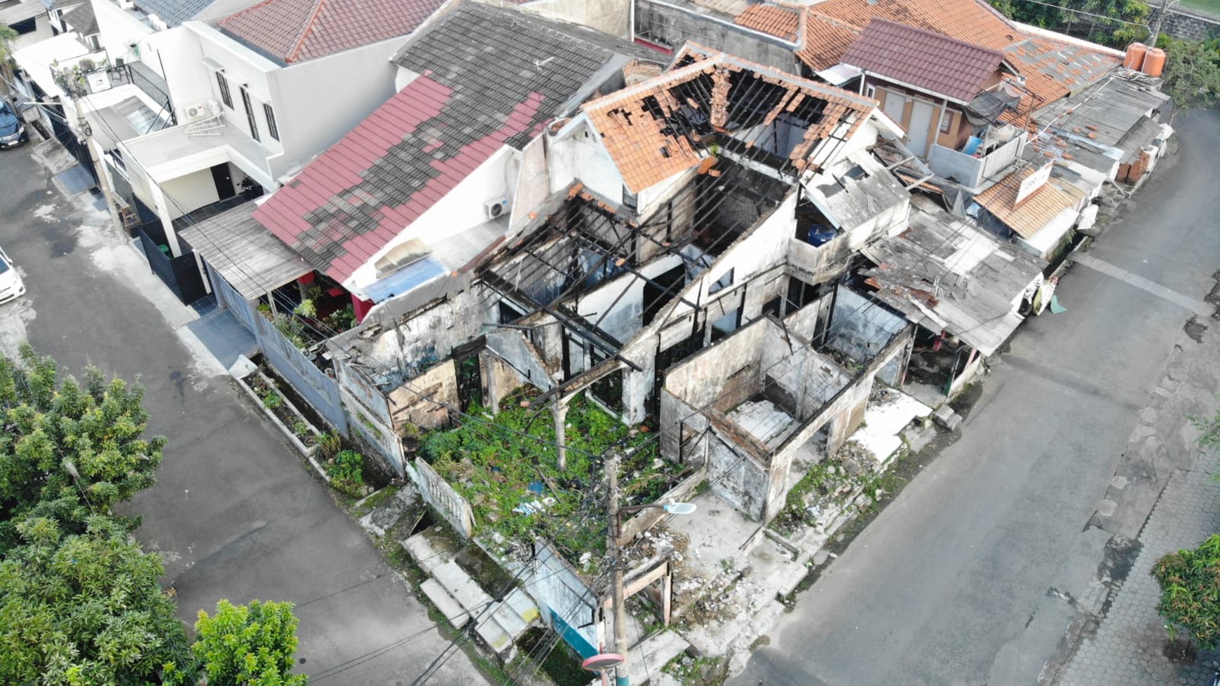 Dijual Rumah Hitung Tanah di Lebak Bulus, Jakarta Selatan