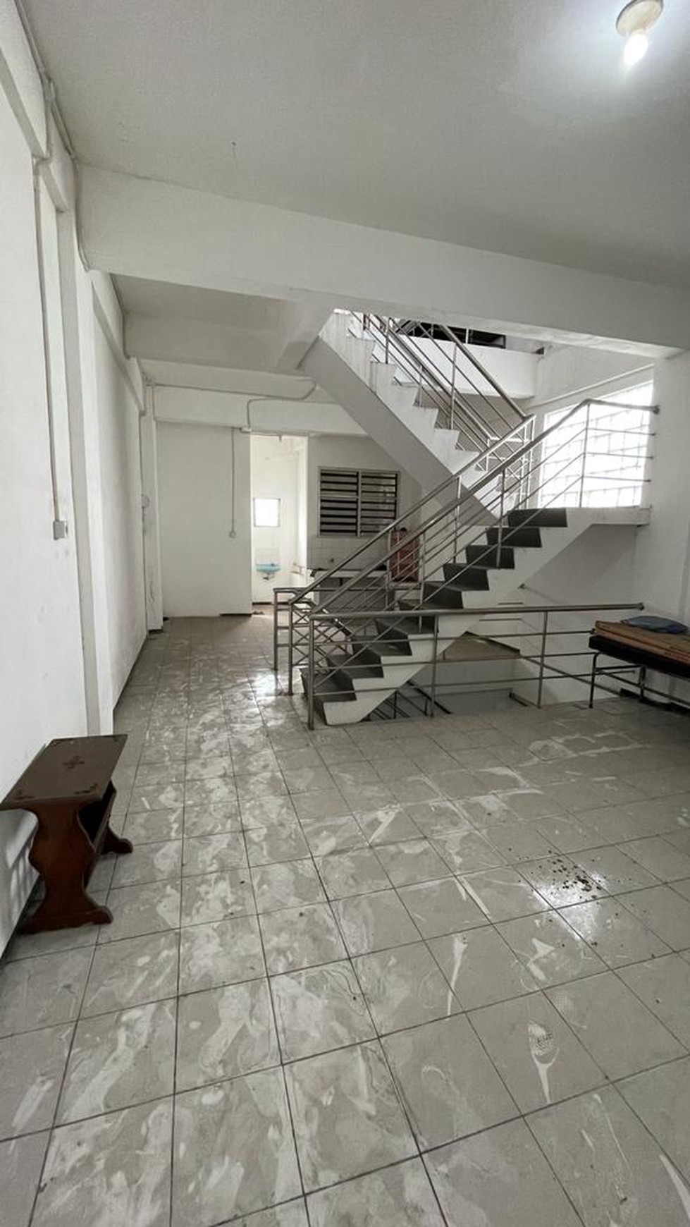 Ruko Raya Kenjeran, Luas 300 m2, SHM, Mainroad utama