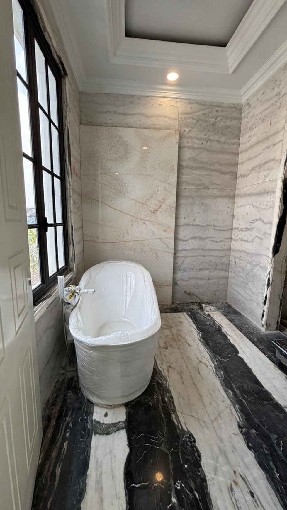 DIJUAL RUMAH BRAND NEW AREA PONDOK INDAH JAKARTA SELATAN