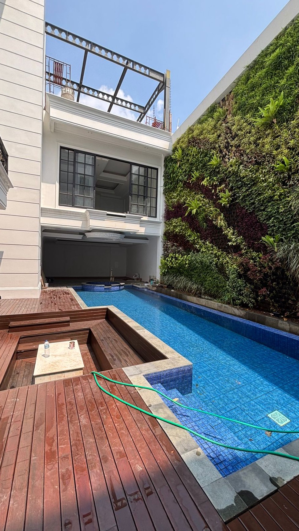 DIJUAL RUMAH BRAND NEW AREA PONDOK INDAH JAKARTA SELATAN