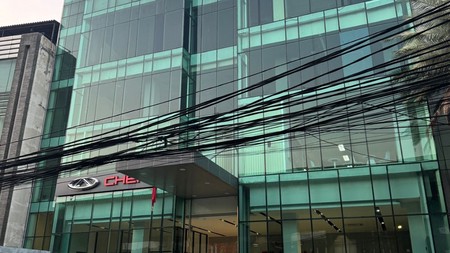 JARANG ADA! Gedung di Wolter