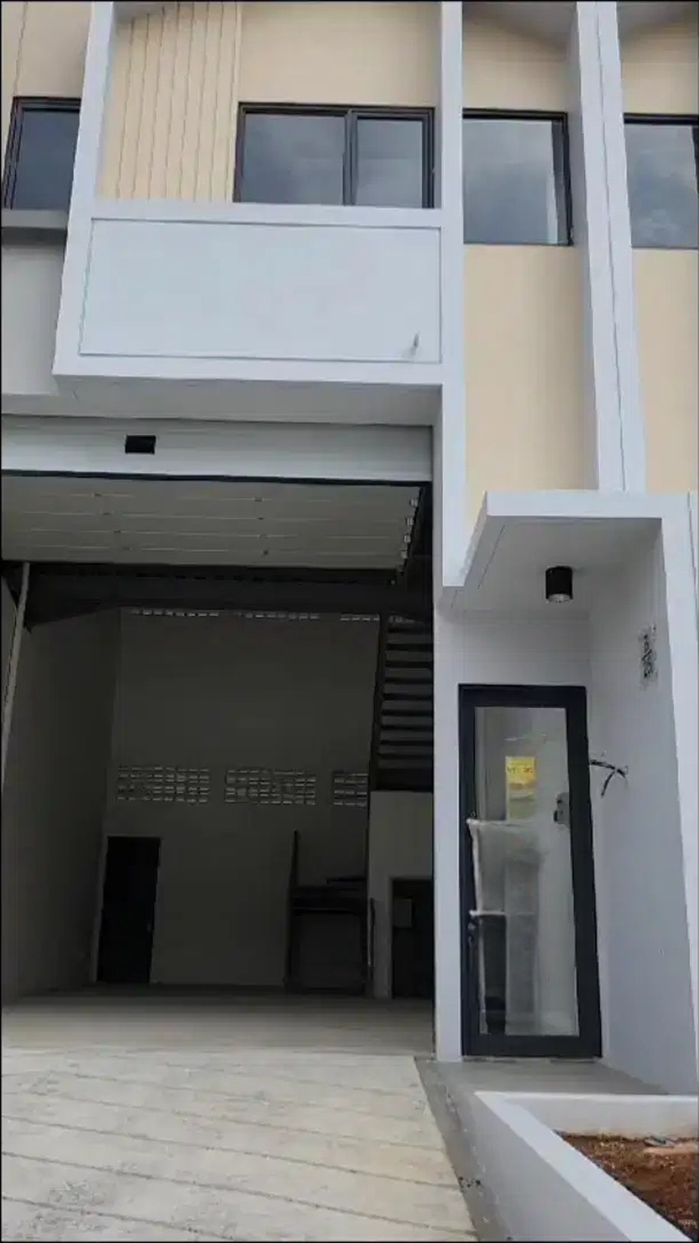 Best Price. Gudang bagus di Taman Tekno X, BSD