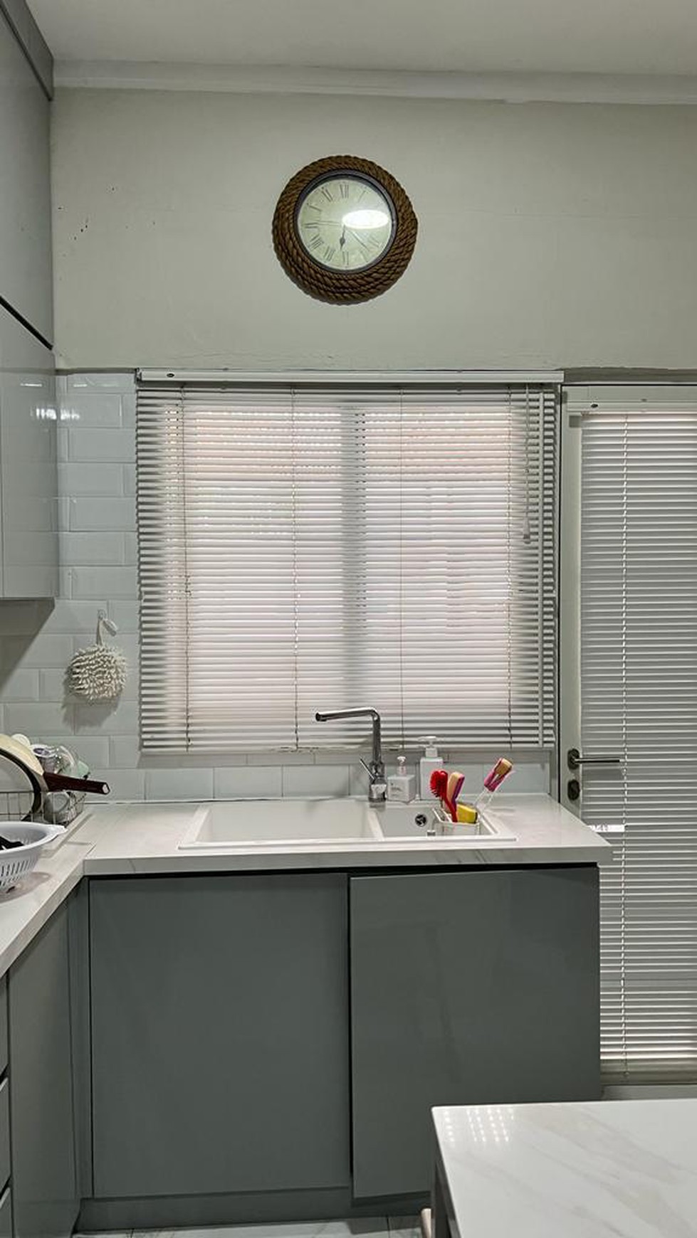 Rumah Cantik Discovery Eola Bintaro, Tangerang Selatan