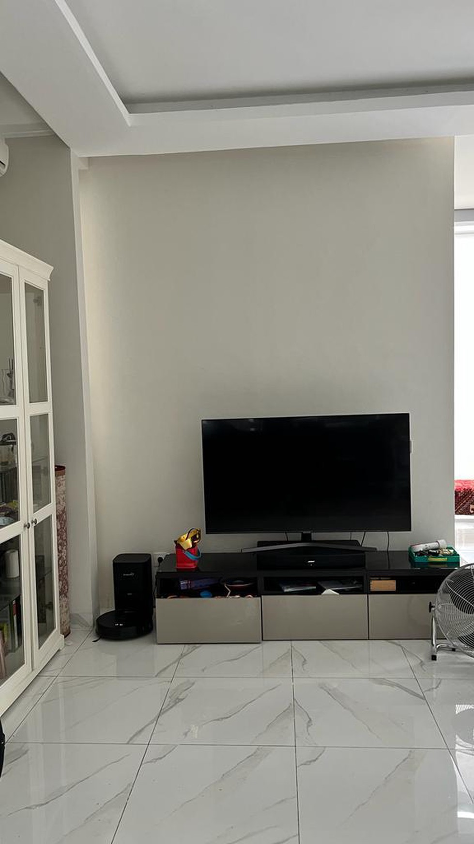 Rumah Cantik Discovery Eola Bintaro, Tangerang Selatan