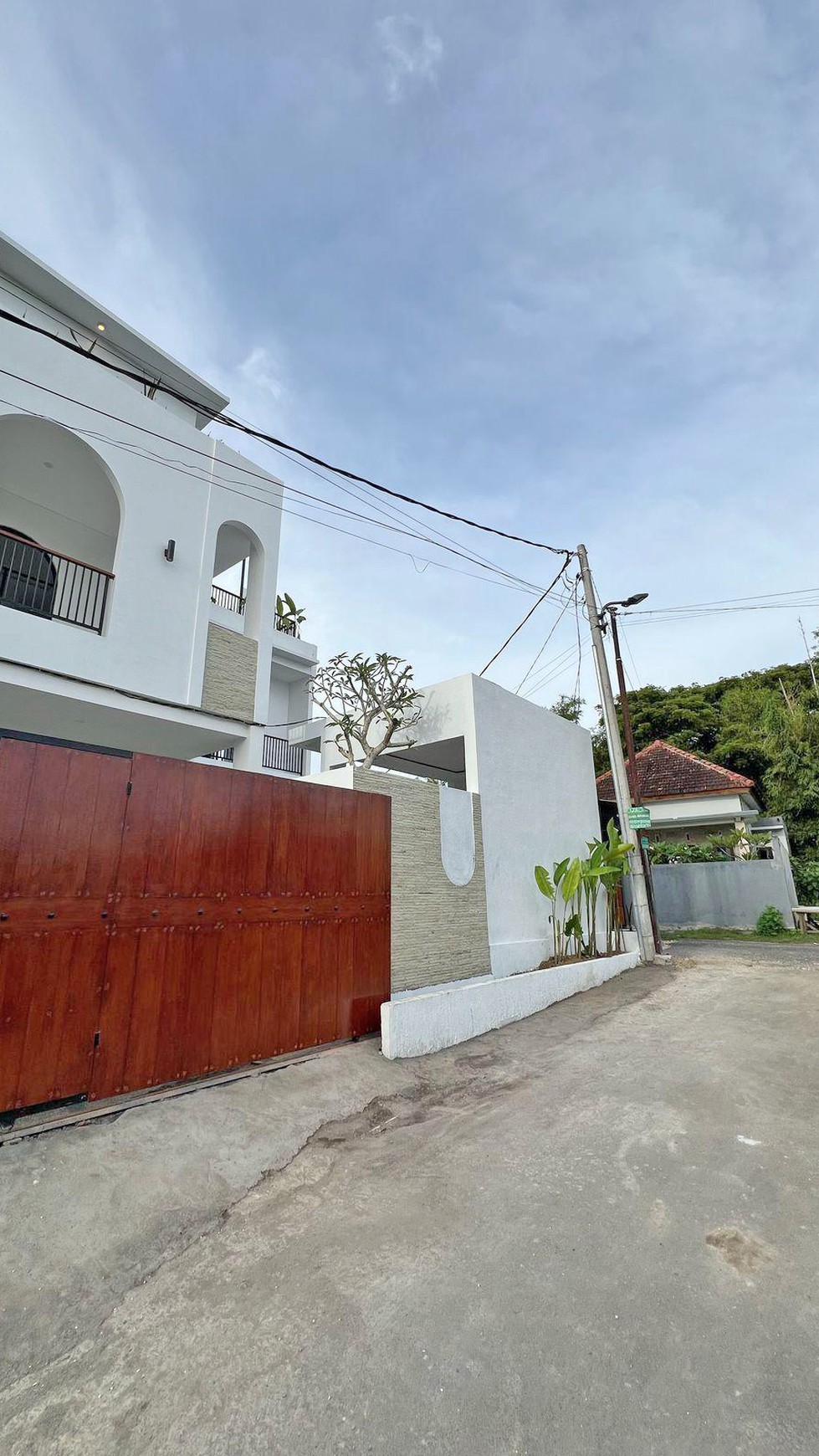 Villa Mewah 3 lantai di Dekat GWK, Kuta Selatan Badung bali