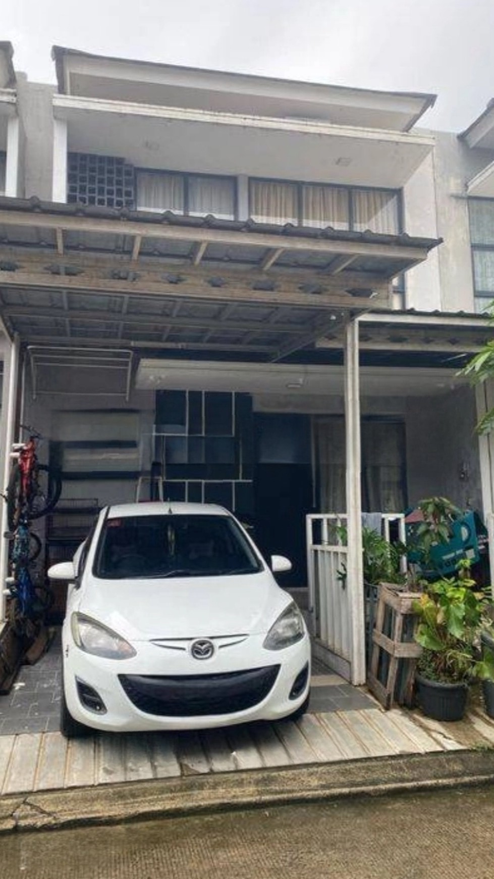 Fast Rent. Rumah Bagus Golden Park 2, Cisauk