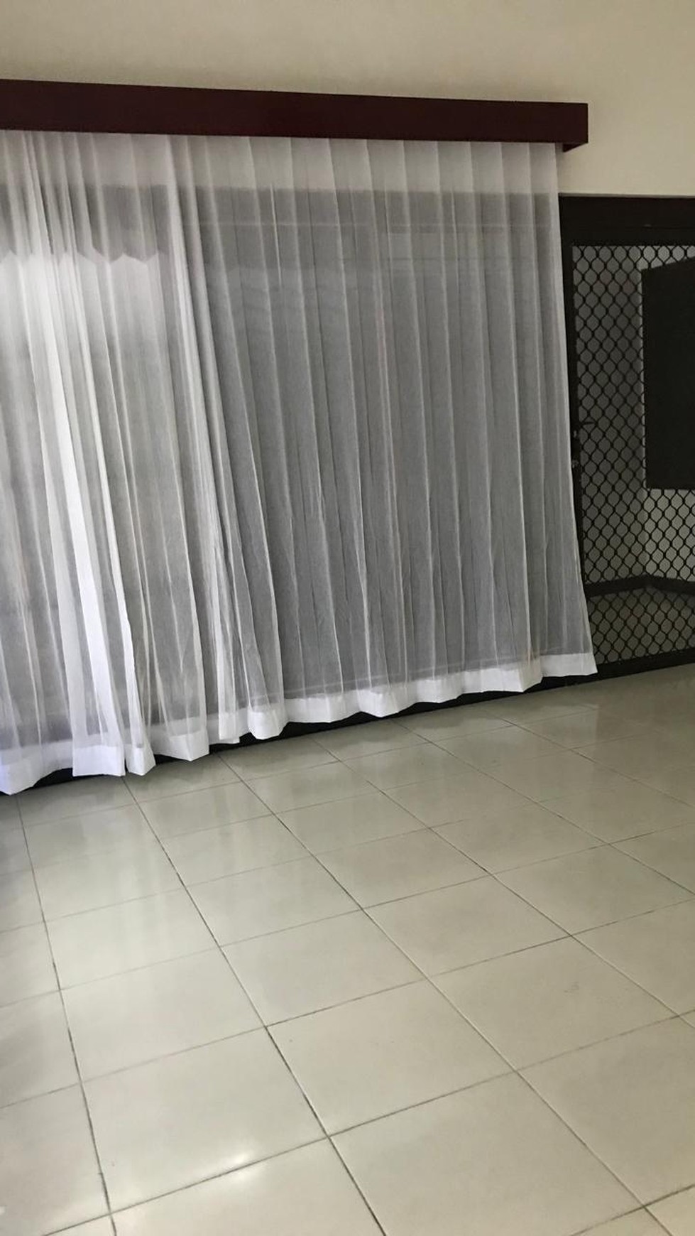 Disewakan rumah 1.5 lt siap huni dekat pasar modern, foodcourt