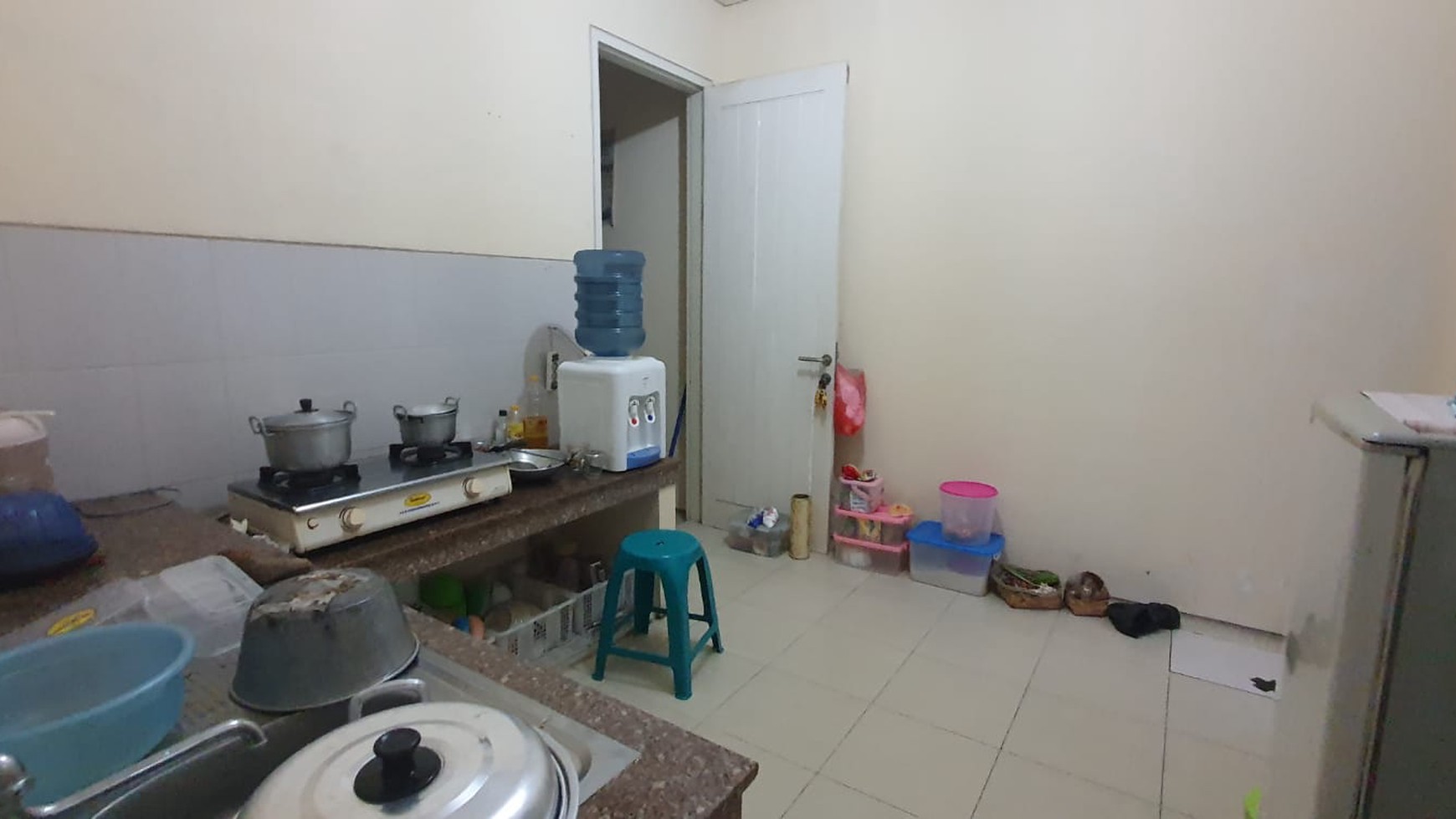 DIJUAL RUMAH DENGAN KOLAM RENANG PRIBADI DI ROYAL RESIDENCE SURABAYA BARAT