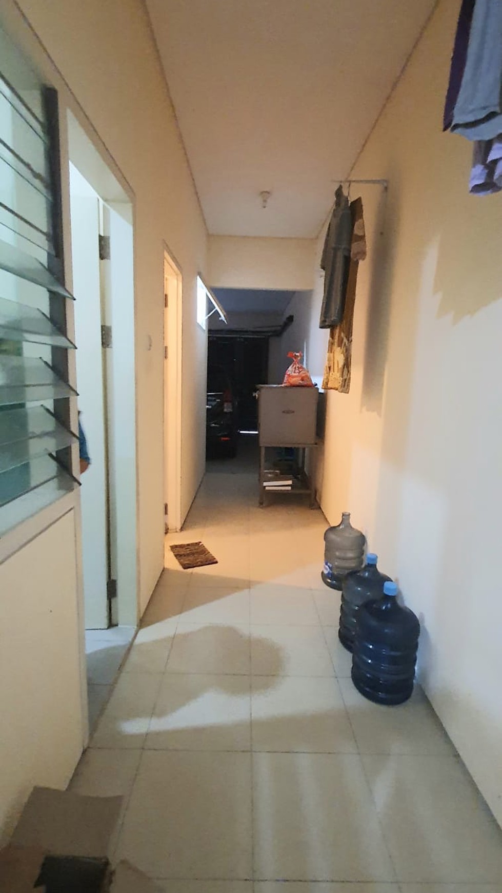 DIJUAL RUMAH DENGAN KOLAM RENANG PRIBADI DI ROYAL RESIDENCE SURABAYA BARAT