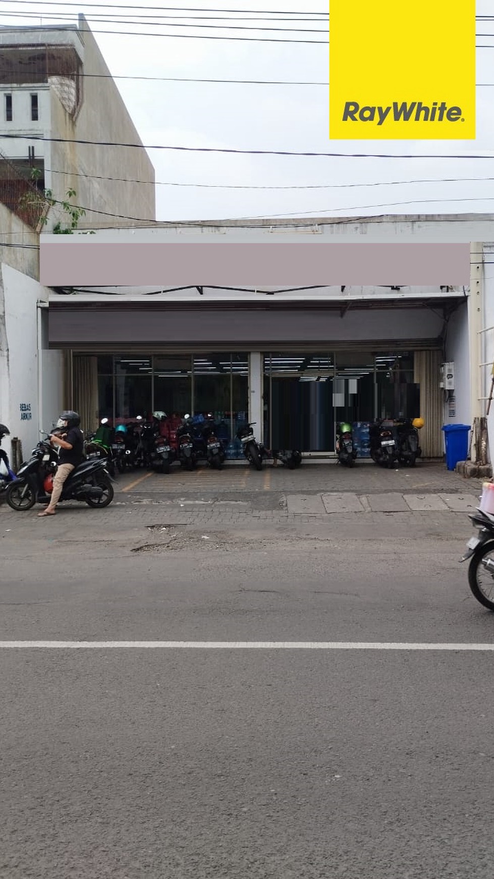 Dijual Ruko Pusat Kota di Jalan Tidar Surabaya Pusat