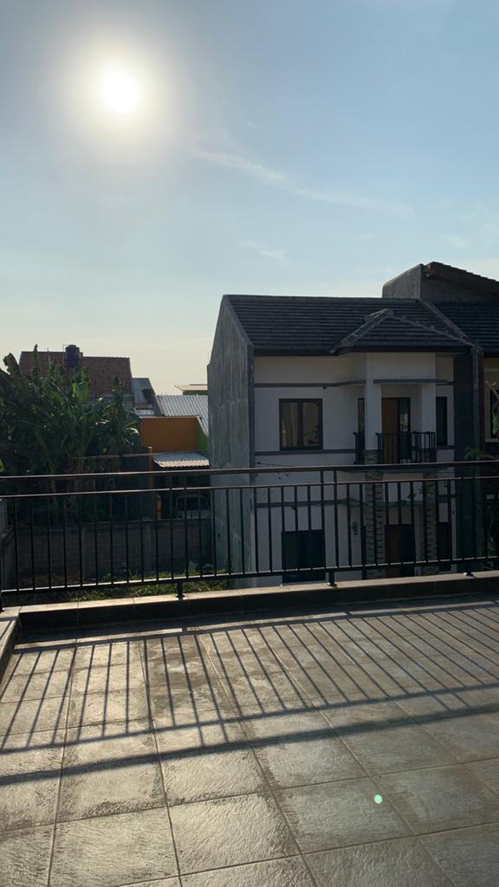 Rumah Siap Huni , Rapi di Perumahan Pondok Aren 