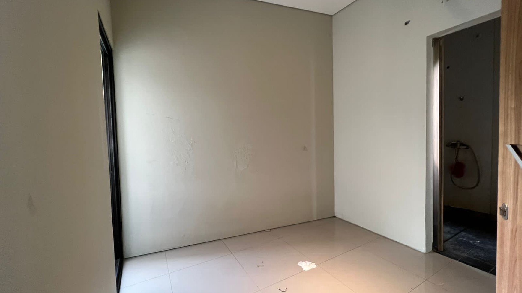 Rumah 2 Lantai Siap Huni dengan Hunian Nyaman dan Asri @Ciputat
