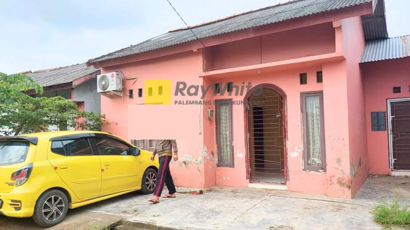 Dijual Cepat Rumah di Komplek Griya Keramat Indah 3