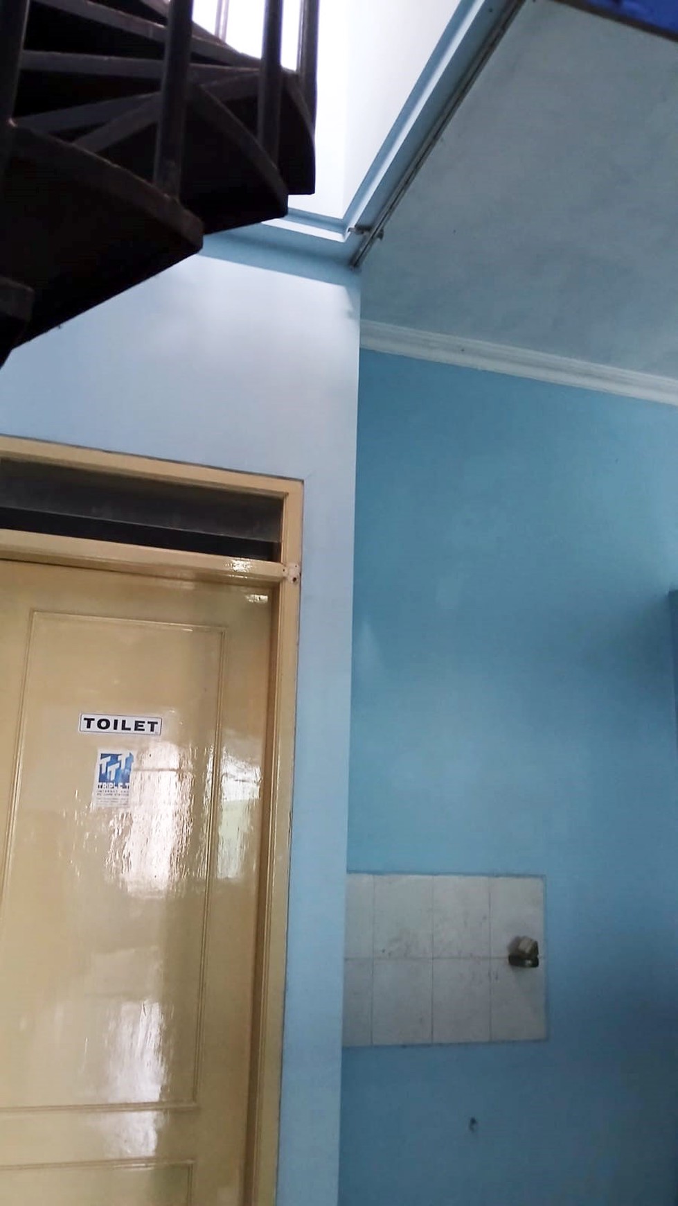 Rumah Hitung Tanah Area Cipete