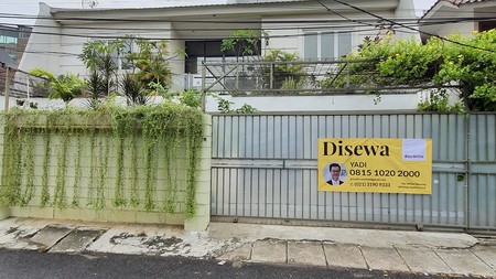 Disewakan Rumah Menteng siap huni