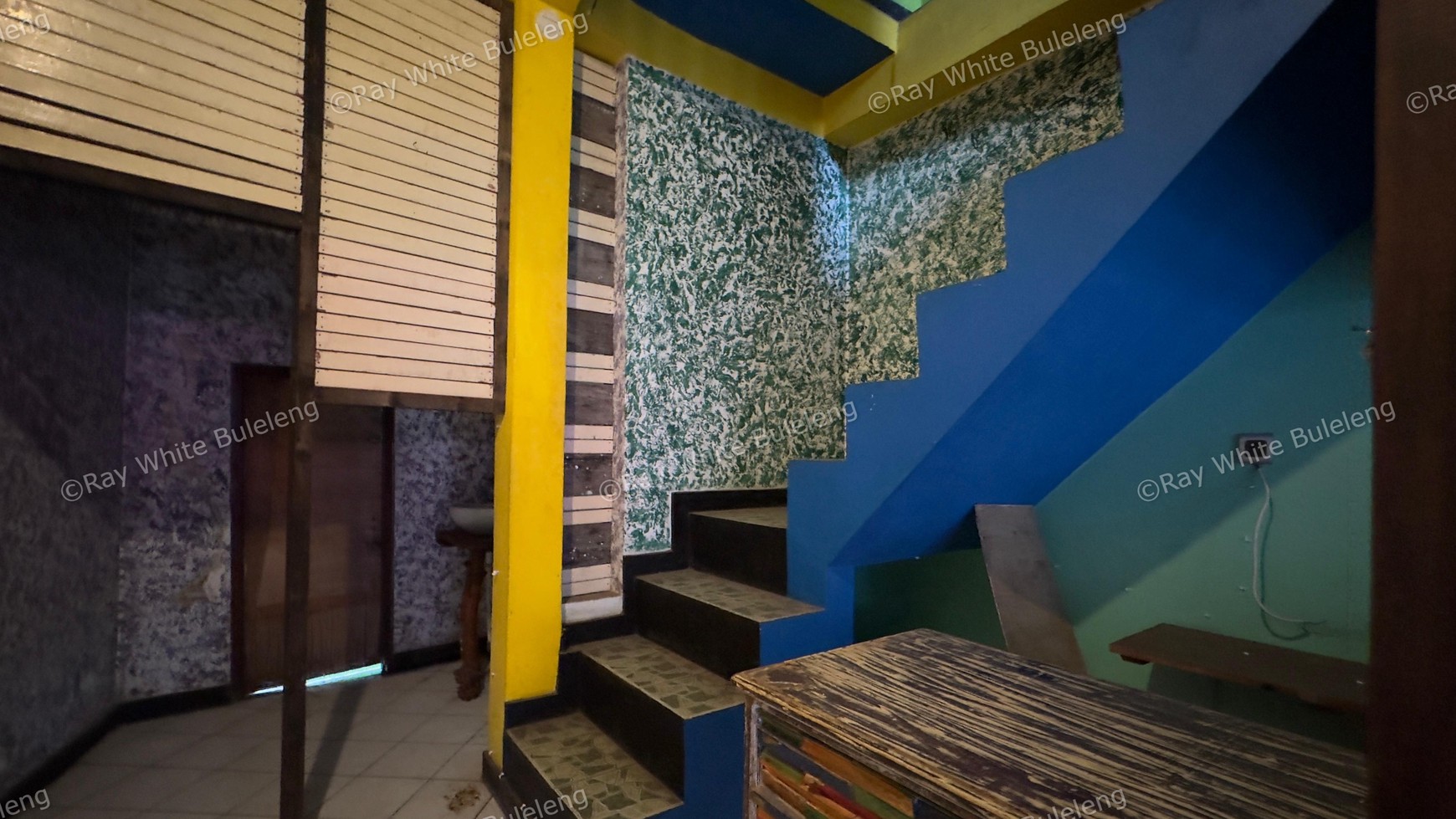 Captivating 2 floors Shop for Rent in the Heart of Lovina
