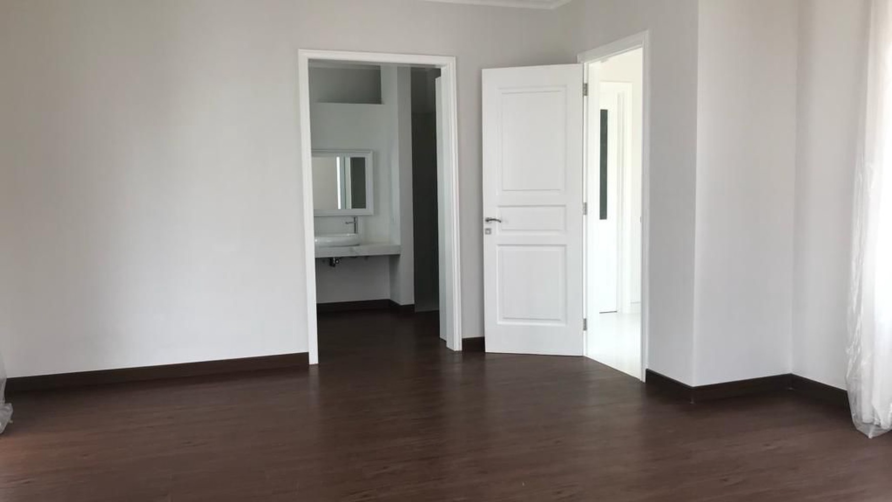 Rumah di Kebayoran Baru