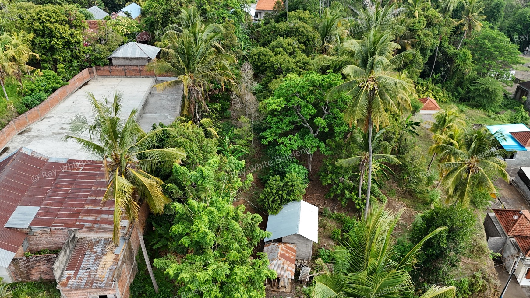 Perfect Land for Sale: Ideal for Housing Complex Development