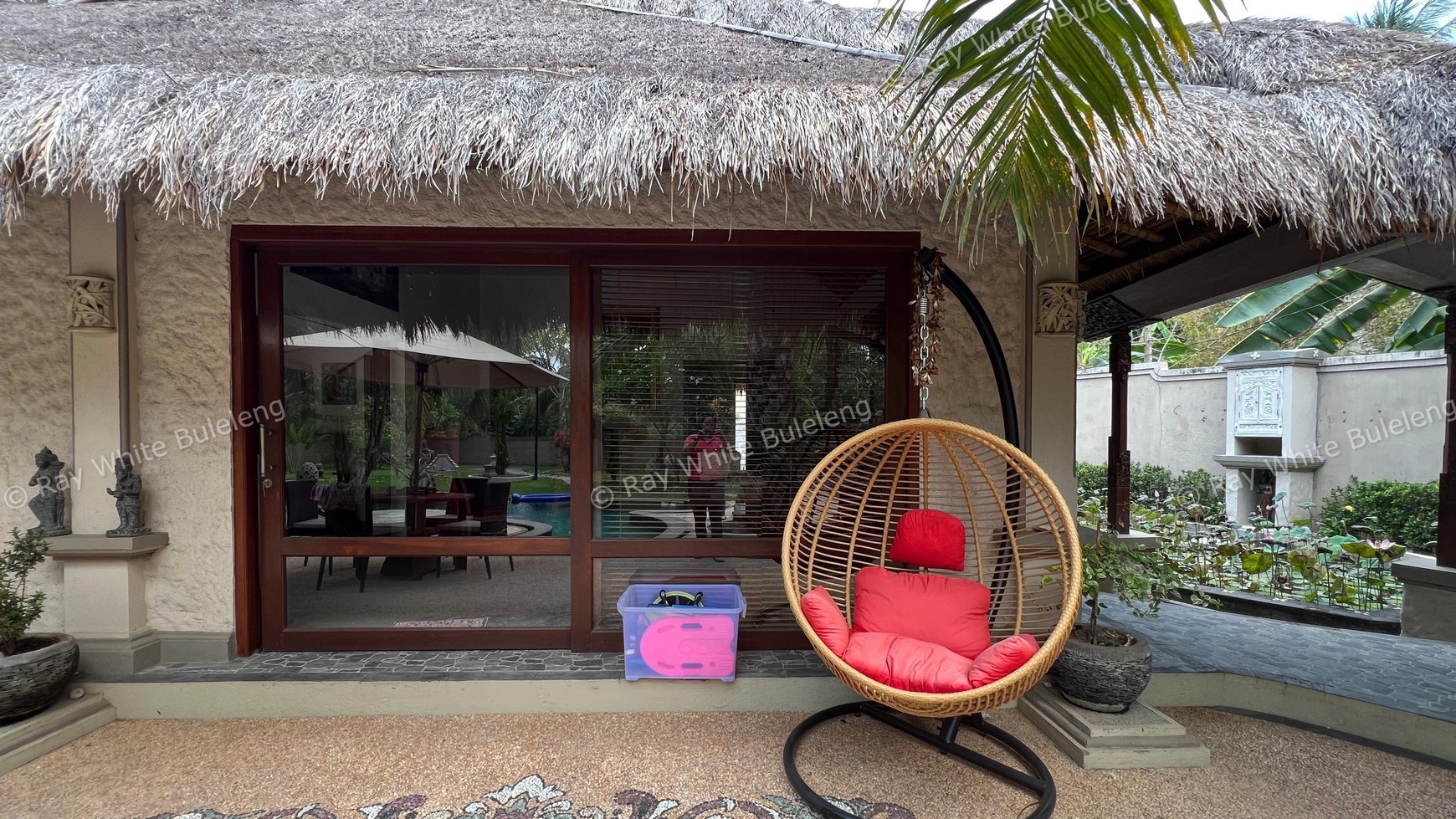 Charming Villa With Expansive Garden Oasis For Sale! Only 20 Mins From North Bali Airport Development Plan