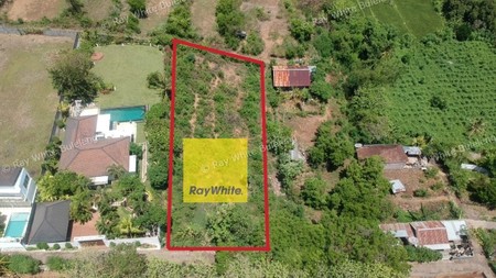 Prime Beachside Land for Sale - Stunning Views & Strategic Location