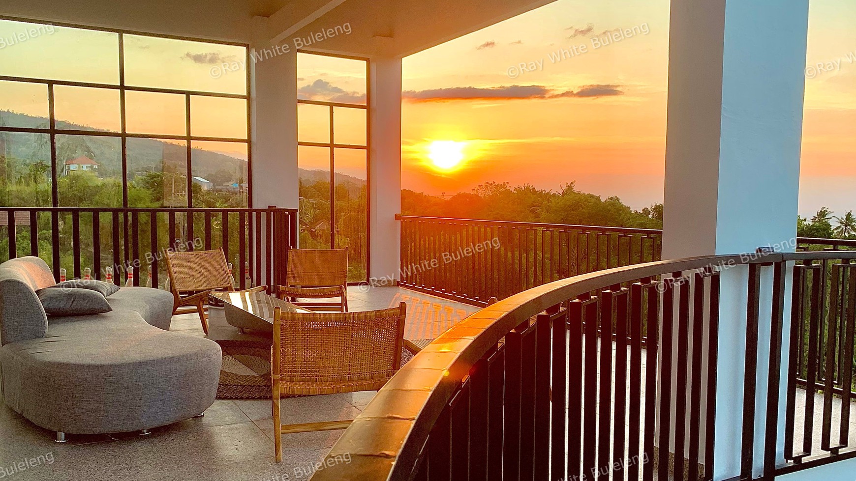 Exclusive Villa With Exquisite Ocean View In Lovina