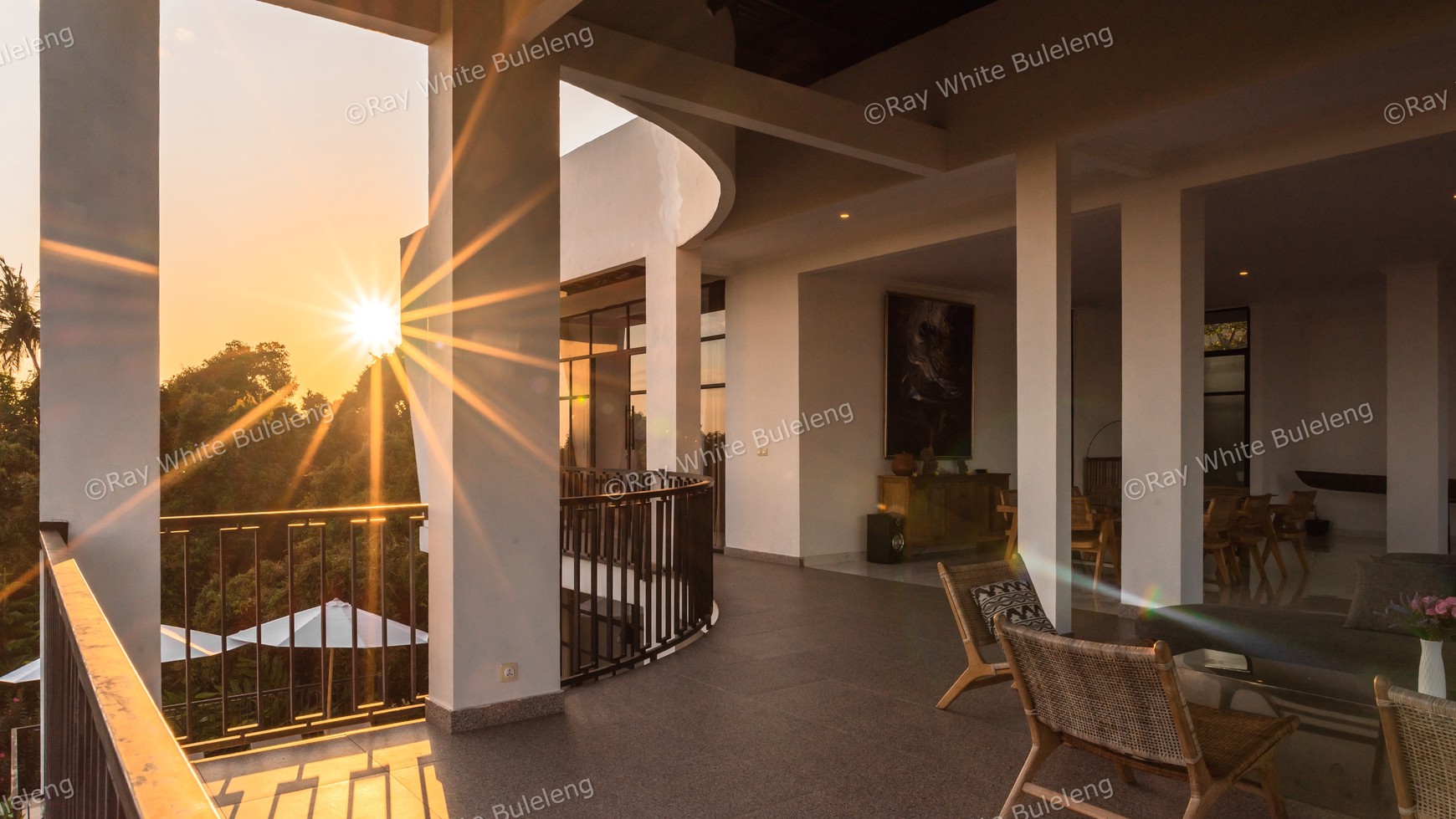 Exclusive Villa With Exquisite Ocean View In Lovina