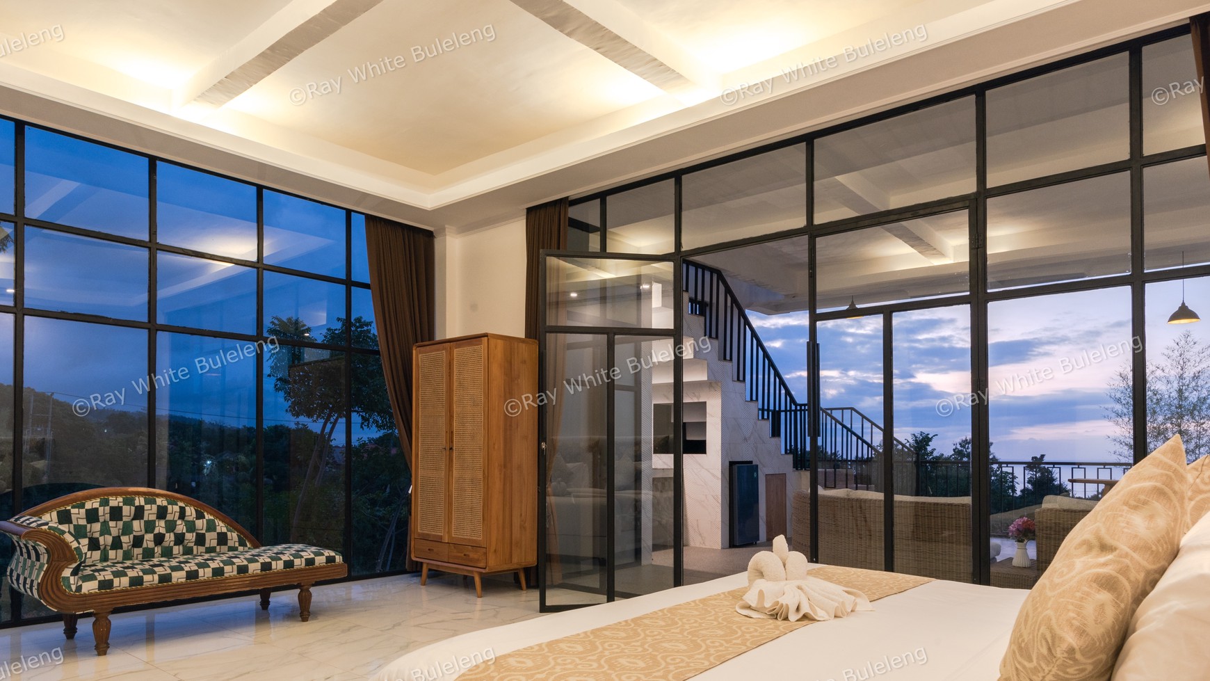 Exclusive Villa With Exquisite Ocean View In Lovina
