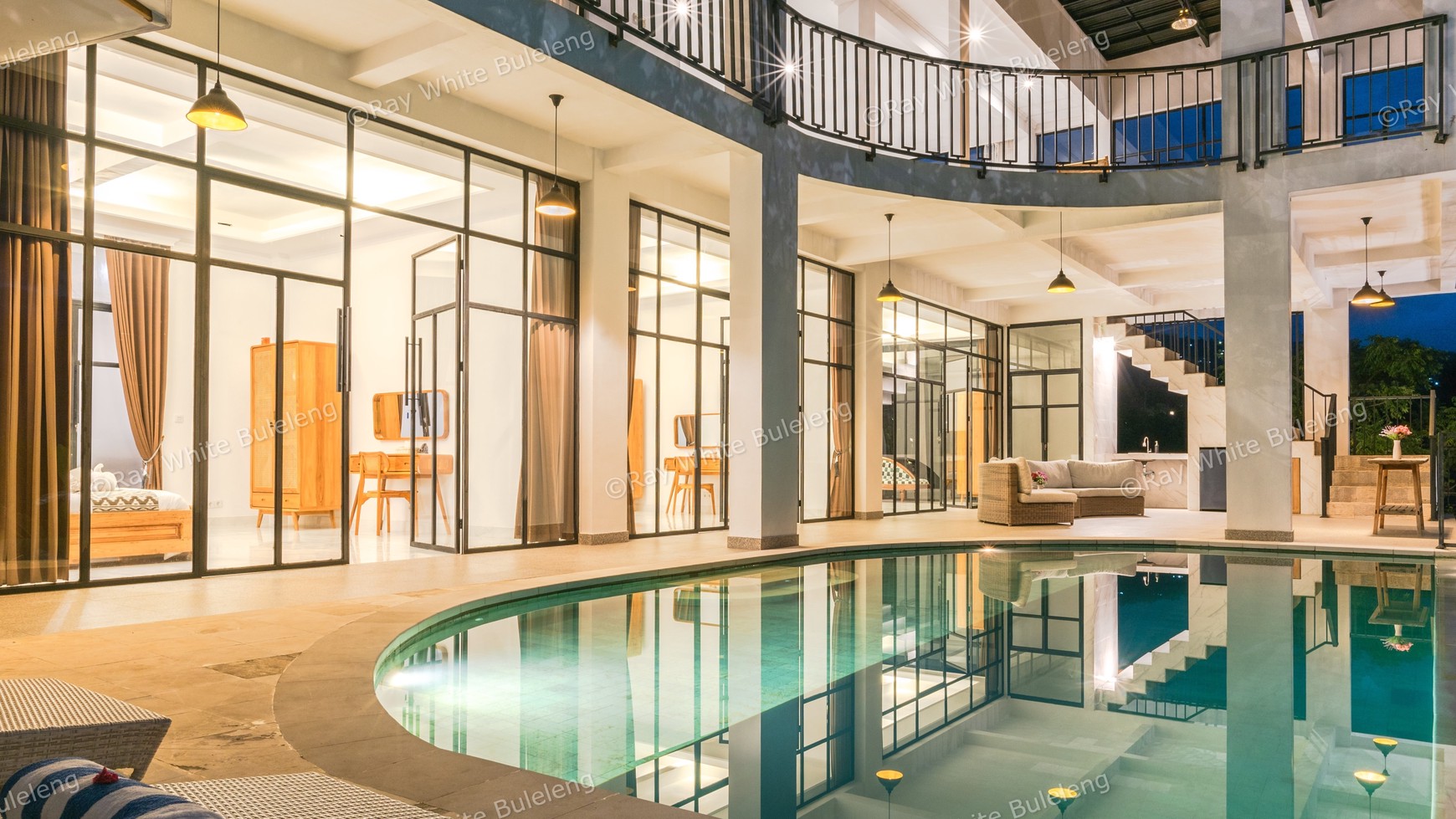 Exclusive Villa With Exquisite Ocean View In Lovina